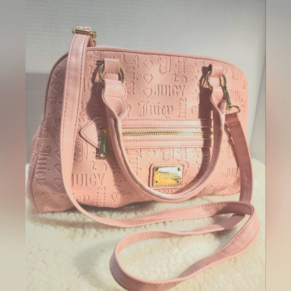 Juicy Couture Pink Taffy Daydreamer satchel.